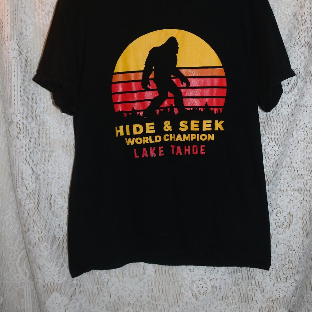 Novelty Bigfoot shirt men's large hide & seek Lake Tahoe 100% cotton - Picture 4 of 5